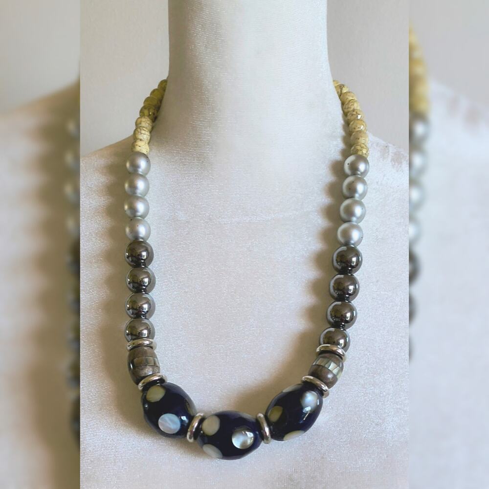 Vintage Japan Art Studio Big Chunky Bead Necklace Navy Blue Silver Off White